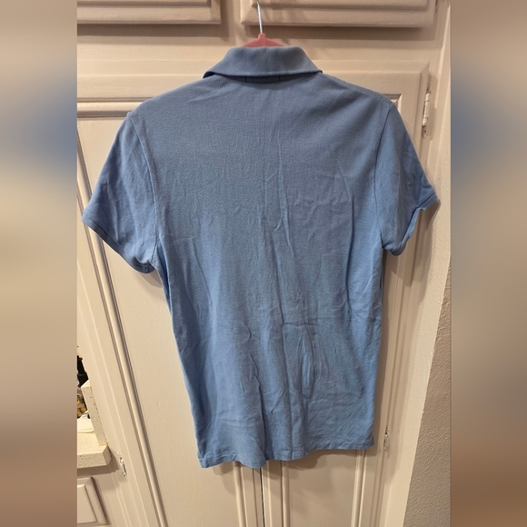 Ralph Lauren Women's Light Blue Classic Fit Polo ~ Size Medium - Picture 3 of 9
